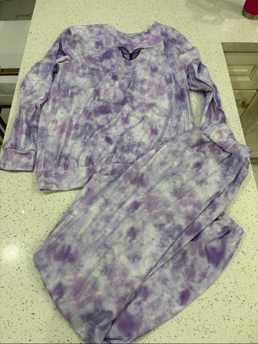 Women’s boutique Purple Tie-Dye Butterfly lounge Set size med - Picture 2 of 7